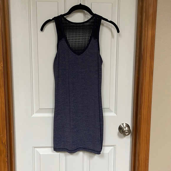 Lululemon top - Picture 1 of 5